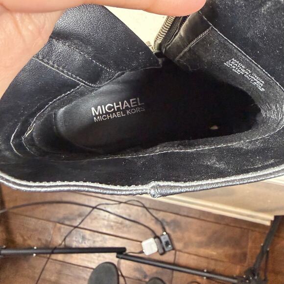Michael Michael Kors Black Leather Zip-Up Frenchie Ankle Boot Silver Zipper - Picture 7 of 7